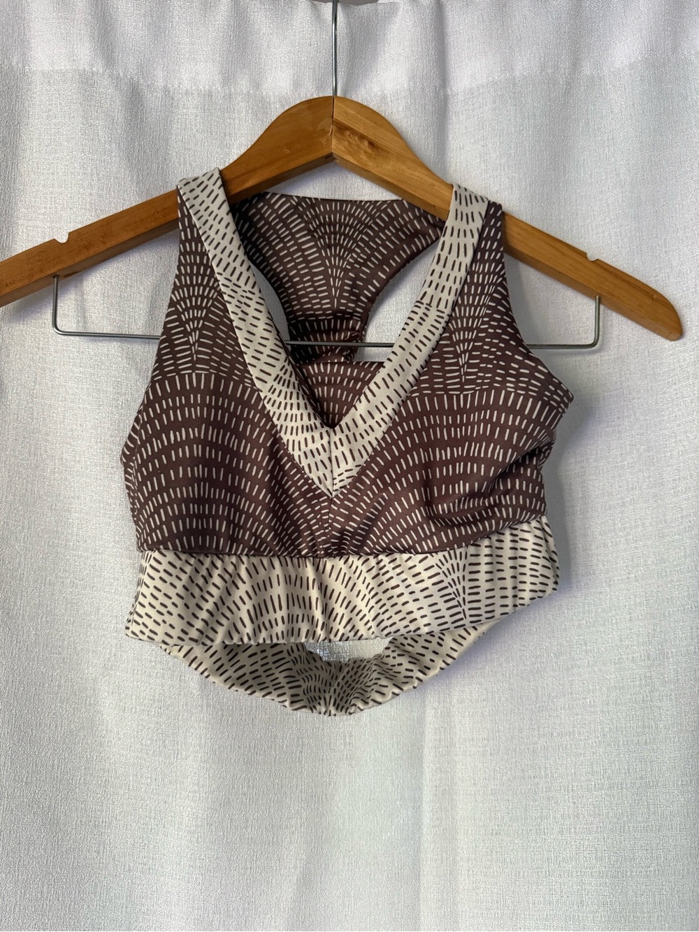 Activewear SET patterned Brown and Cream Cropped top with matching yoga pants